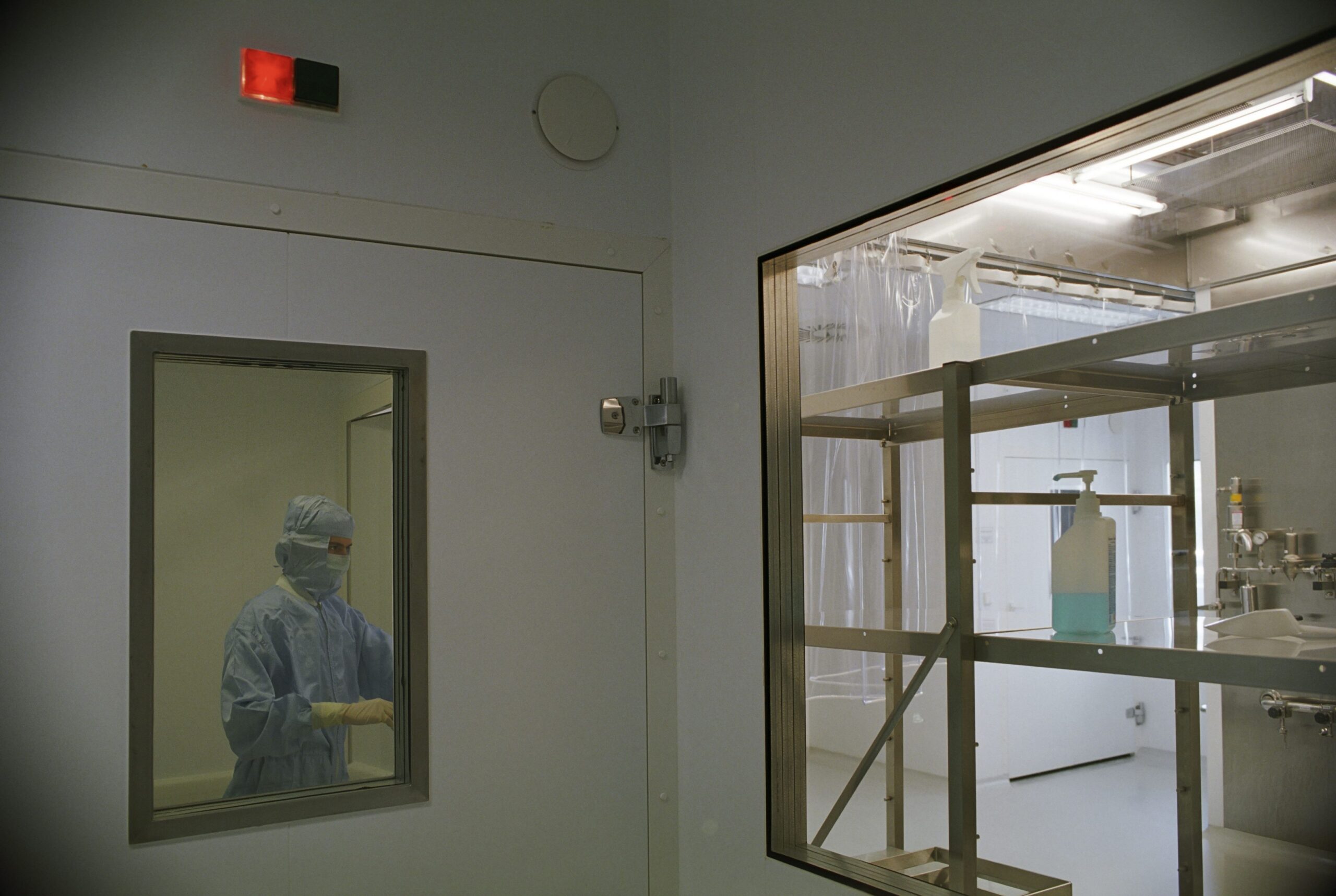 Clean room with HEPA filtration and controlled airflow