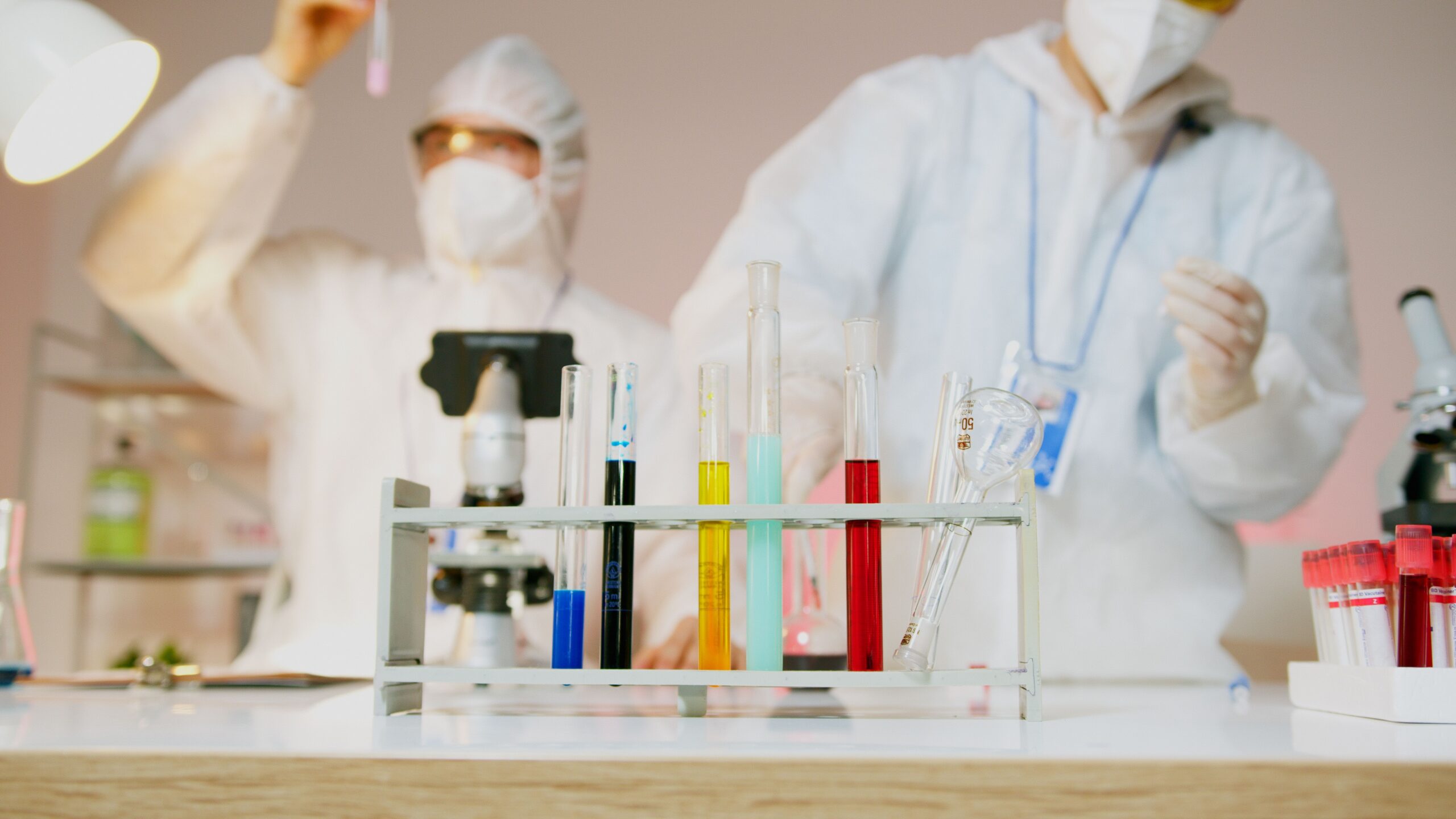 Laboratory humidity control system for sample integrity